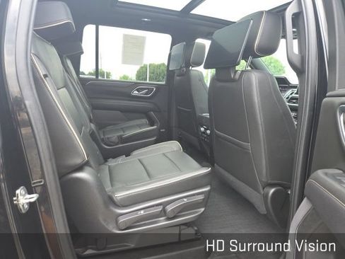 Used 2021 GMC Yukon XL SLT w/ SLT Luxury Plus Package AWD/4WD image 56