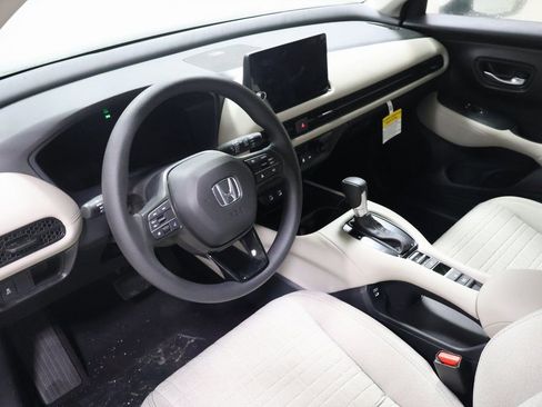 New 2026 Honda HR-V LX image 27