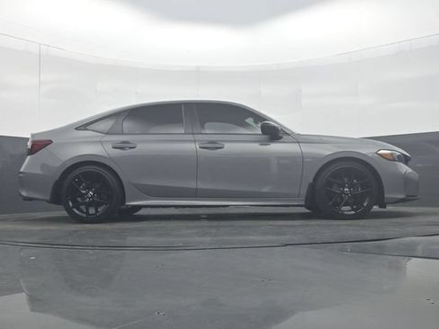 Used 2025 Honda Civic Sport image 34