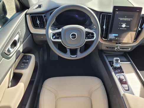 New 2026 Volvo XC60 B5 Core image 12