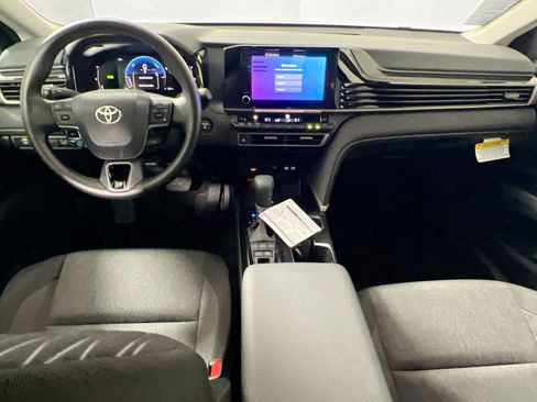 New 2026 Toyota Camry LE image 30