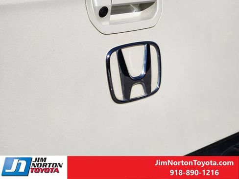 Used 2017 Honda Ridgeline RTL-E image 11