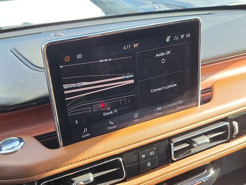 Certified 2023 Lincoln Aviator Reserve w/ Elements Package Plus RWD image 18