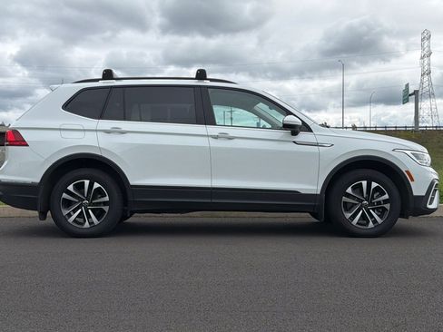 Used 2024 Volkswagen Tiguan S AWD/4WD image 2