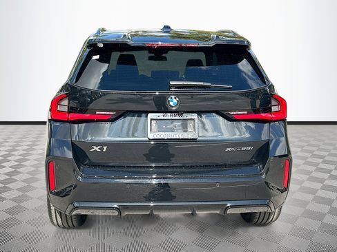 New 2026 BMW X1 xDrive28i w/ M Sport Package image 5