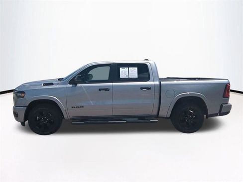 Used 2025 RAM 1500 Big Horn AWD/4WD image 8