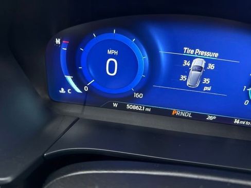 Used 2022 Ford Escape Titanium image 15