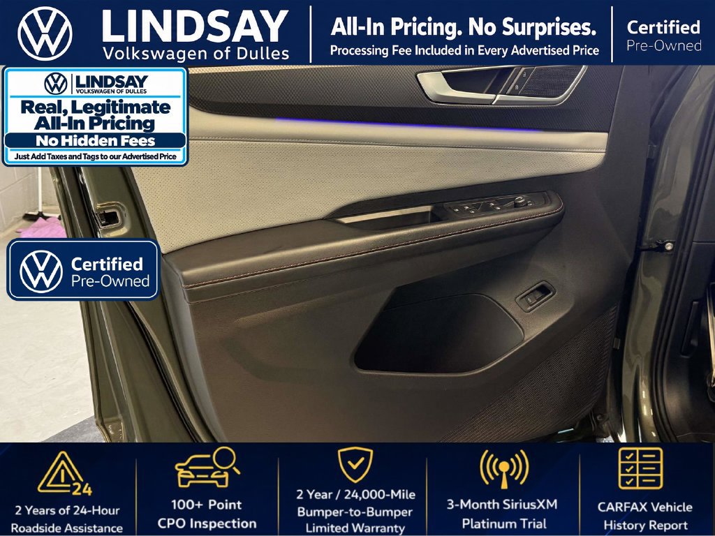 Used 2024 Volkswagen Atlas Peak Edition SE AWD/4WD image 10