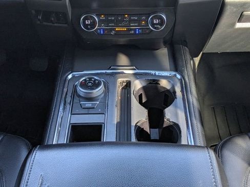 Used 2020 Ford Expedition XLT w/ Equipment Group 202A image 18