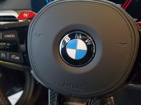 Used 2025 BMW M4 Coupe w/ Executive Package image 30