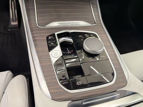 New 2026 BMW X5 xDrive40i AWD/4WD image 18
