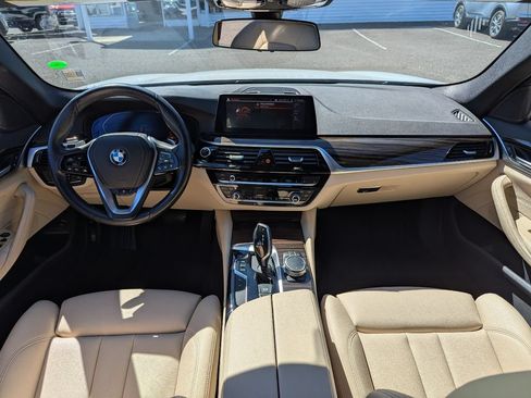 Used 2020 BMW 530i xDrive AWD/4WD image 26