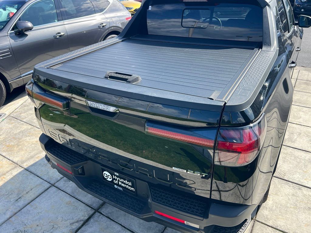 Certified 2023 Hyundai Santa Cruz Night AWD/4WD image 10