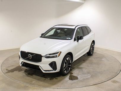 New 2026 Volvo XC60 B5 Plus w/ Protection Package Premier
