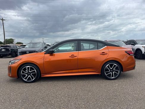 Certified 2025 Nissan Sentra SR w/ SR Premium Package FWD image 4