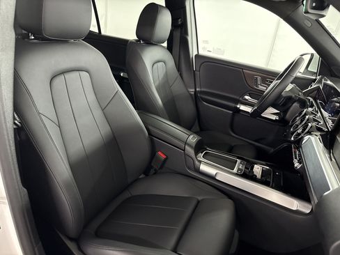 Certified 2026 Mercedes-Benz GLB 250 image 24