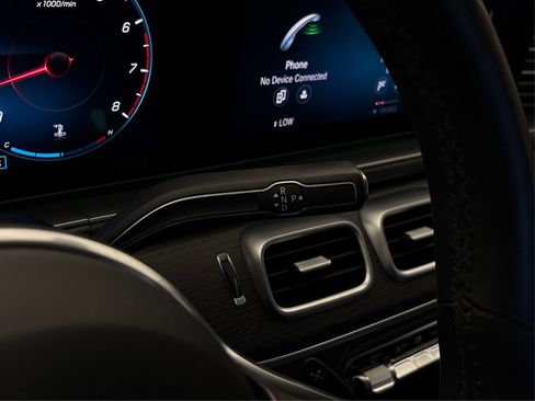 Used 2023 Mercedes-Benz GLE 350 4MATIC image 30