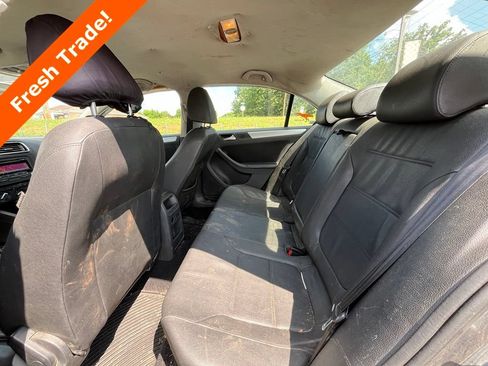 Used 2012 Volkswagen Jetta TDI FWD image 13