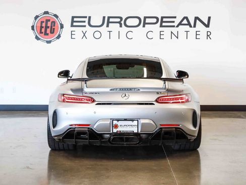 Used 2020 Mercedes-Benz AMG GT R image 9