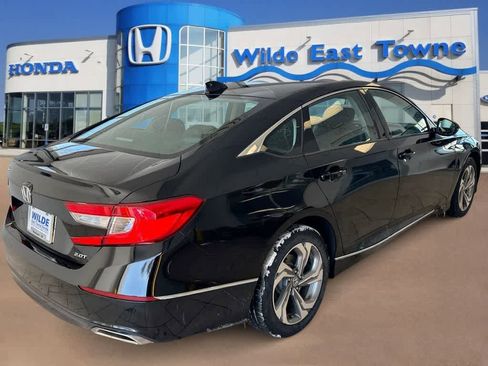 Used 2018 Honda Accord EX-L image 8