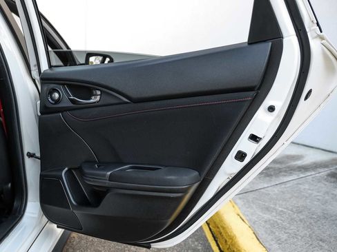 Used 2017 Honda Civic Type R image 51