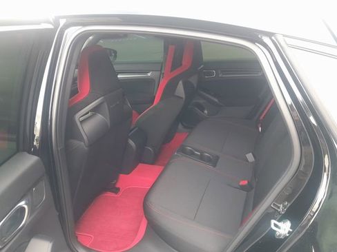 Used 2025 Honda Civic Type R image 17