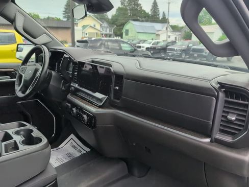 Used 2023 Chevrolet Silverado 1500 RST AWD/4WD image 16