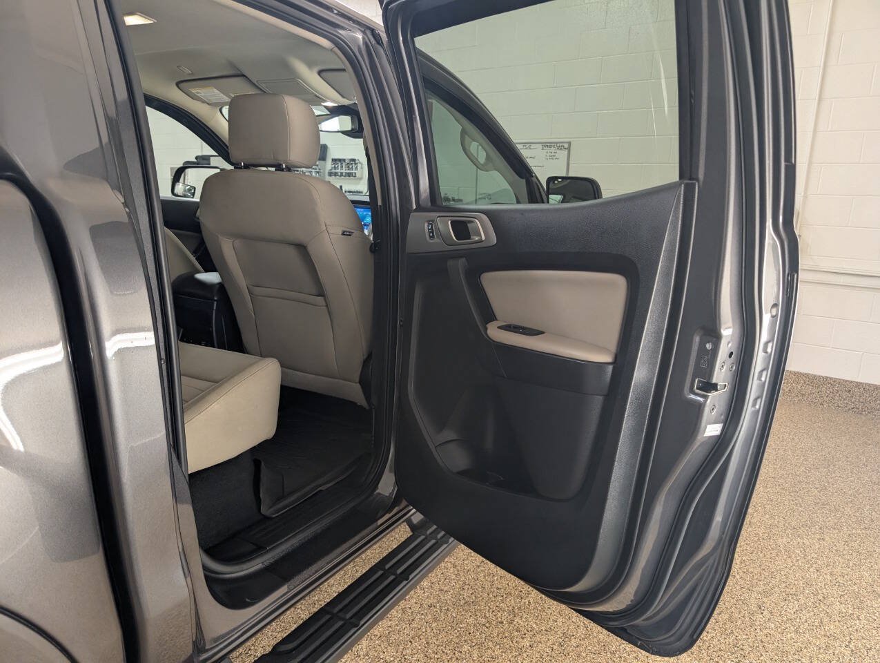 Used 2020 Ford Ranger XLT w/ Equipment Group 301A Mid AWD/4WD image 14