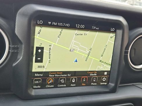 Used 2023 Jeep Wrangler Unlimited Sahara w/ Cold Weather Group image 32