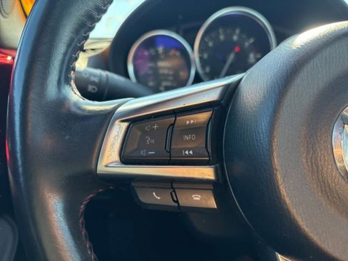 Used 2019 MAZDA MX-5 Miata RF Grand Touring image 32