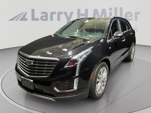 Used 2019 Cadillac XT5 Platinum AWD/4WD image 1