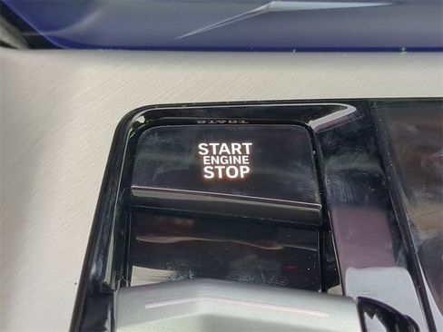 New 2026 BMW X3 xDrive30 w/ Premium Package image 29