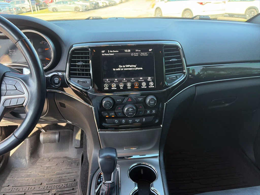 Used 2021 Jeep Grand Cherokee Trailhawk w/ Trailhawk Luxury Group AWD/4WD image 12