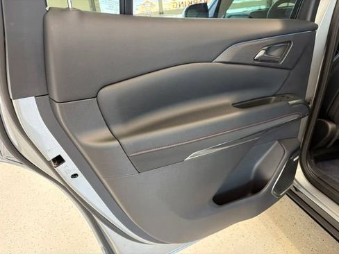 Used 2026 Chevrolet Traverse RS w/ LPO, Floor Liner Package AWD/4WD image 48