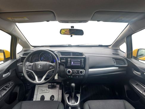 Used 2019 Honda Fit LX image 7