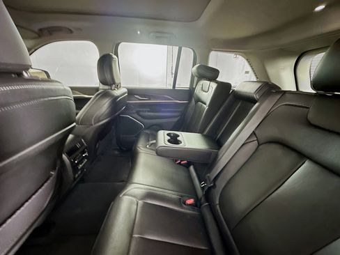 Used 2022 Jeep Grand Cherokee Limited 4xe image 28