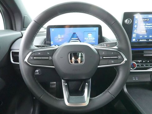 Used 2025 Honda Prologue Touring image 9