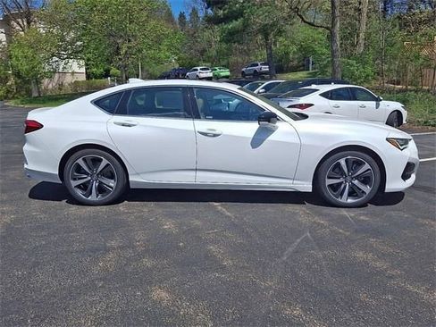 Certified 2025 Acura TLX w/ Technology Package image 14
