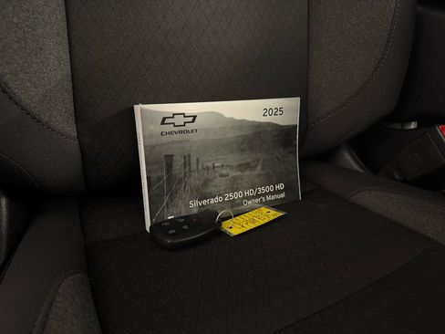 Used 2025 Chevrolet Silverado 2500 Custom w/ Custom Value Package image 40