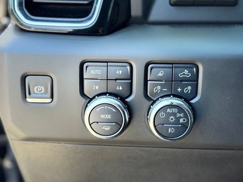 Used 2024 GMC Sierra 1500 Denali Ultimate AWD/4WD image 20
