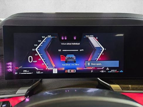 New 2025 BMW 760i xDrive image 10