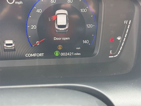 Used 2025 Acura ADX A-Spec AWD/4WD image 19