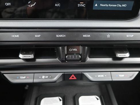New 2027 Kia Telluride SX X-Line AWD/4WD image 24