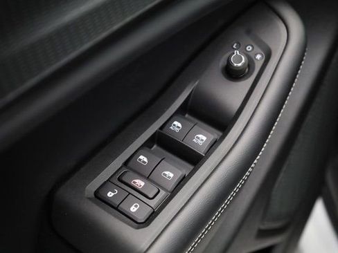 New 2025 Jeep Grand Cherokee L Laredo w/ Luxury Tech Group I image 14