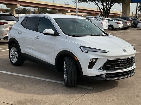 Used 2025 Buick Encore GX Preferred image 4