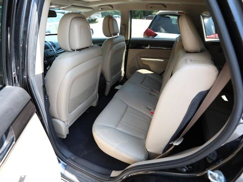 Used 2012 Kia Sorento EX w/ EX V6 Premium Pkg AWD/4WD image 15