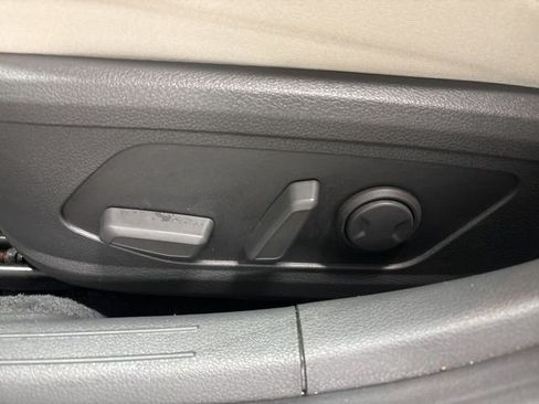 Used 2023 Hyundai Sonata SEL FWD image 9