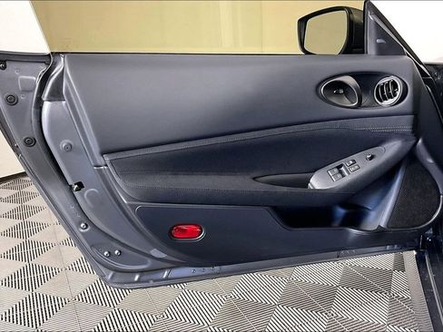 New 2026 Nissan Z Sport w/ Floor Mat Package RWD image 38