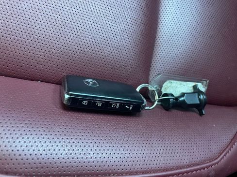 Used 2025 MAZDA MAZDA3 s image 20