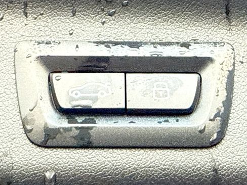 Used 2025 BMW X1 xDrive28i image 13